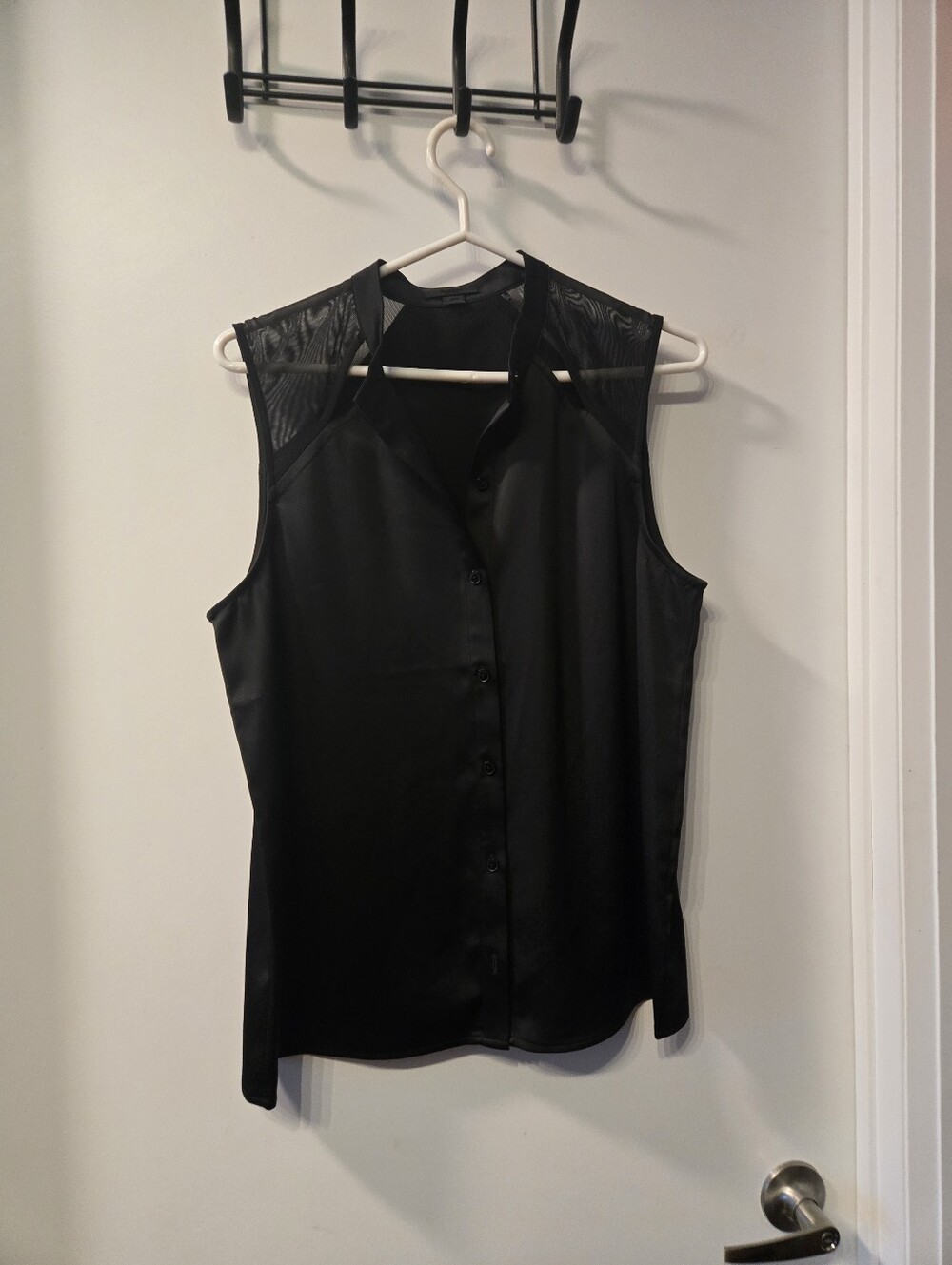 Rudsake Button Down Bloise With Mesh Shlulders